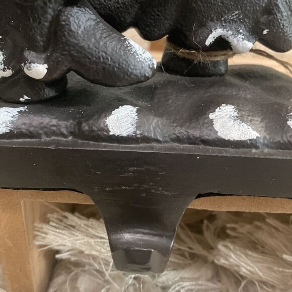 Park Designs Goldsboro, NC Cast Metal Glitter Trees Stocking Hanger - Picture 5 of 17